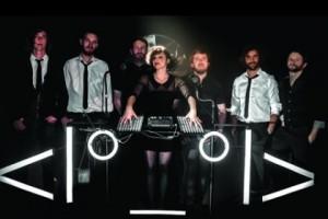 CARAVAN PALACE