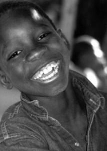 Enfants en noir et blanc