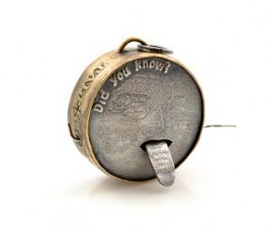 Kim Nogueira - Pendentif Moon Wisdom automaton - Copie.jpg
