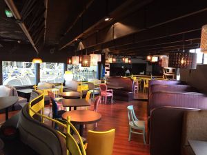 Soiree Beaujolais a Oberlin