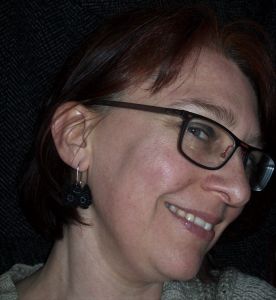 Karine HESSE - Broderie perlée de Lunéville