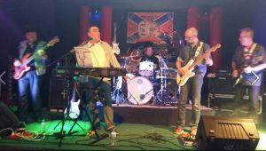 Diner Concert "Gathering Crowd"