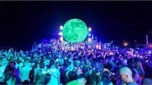 ENJOY | Fluo MoOn Boat