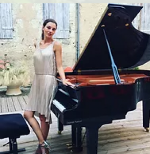Axia Marinescu