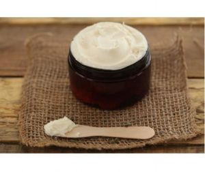 Apprendre à fabriquer son baume fouetté nourrissant