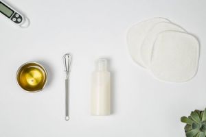 Apprendre à créer son nettoyant-démaquillant tout doux