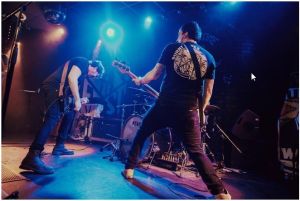 SUNLINER (Punk-Rock UK) + NKT + LAISSANT RAISON
