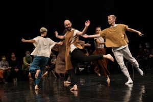 NARR : pour entrer dans la nuit